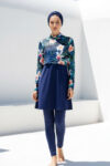 Marina Tam Kapalı Tesettür Mayo Takımı Lacivert Desenli 4 Parça Likralı – 1971